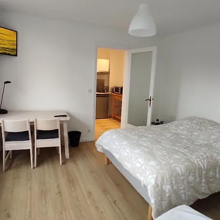 Hotellille شقة